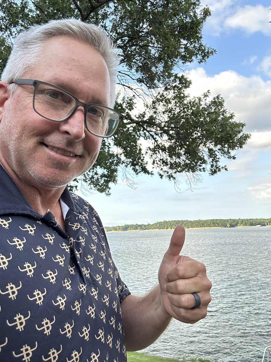 bitcoin_ranch's tweet image. What a fantastic evening at the lakehouse!  Cigar, tequila, grilled chicken, and a view. #grandlakeok #usa1