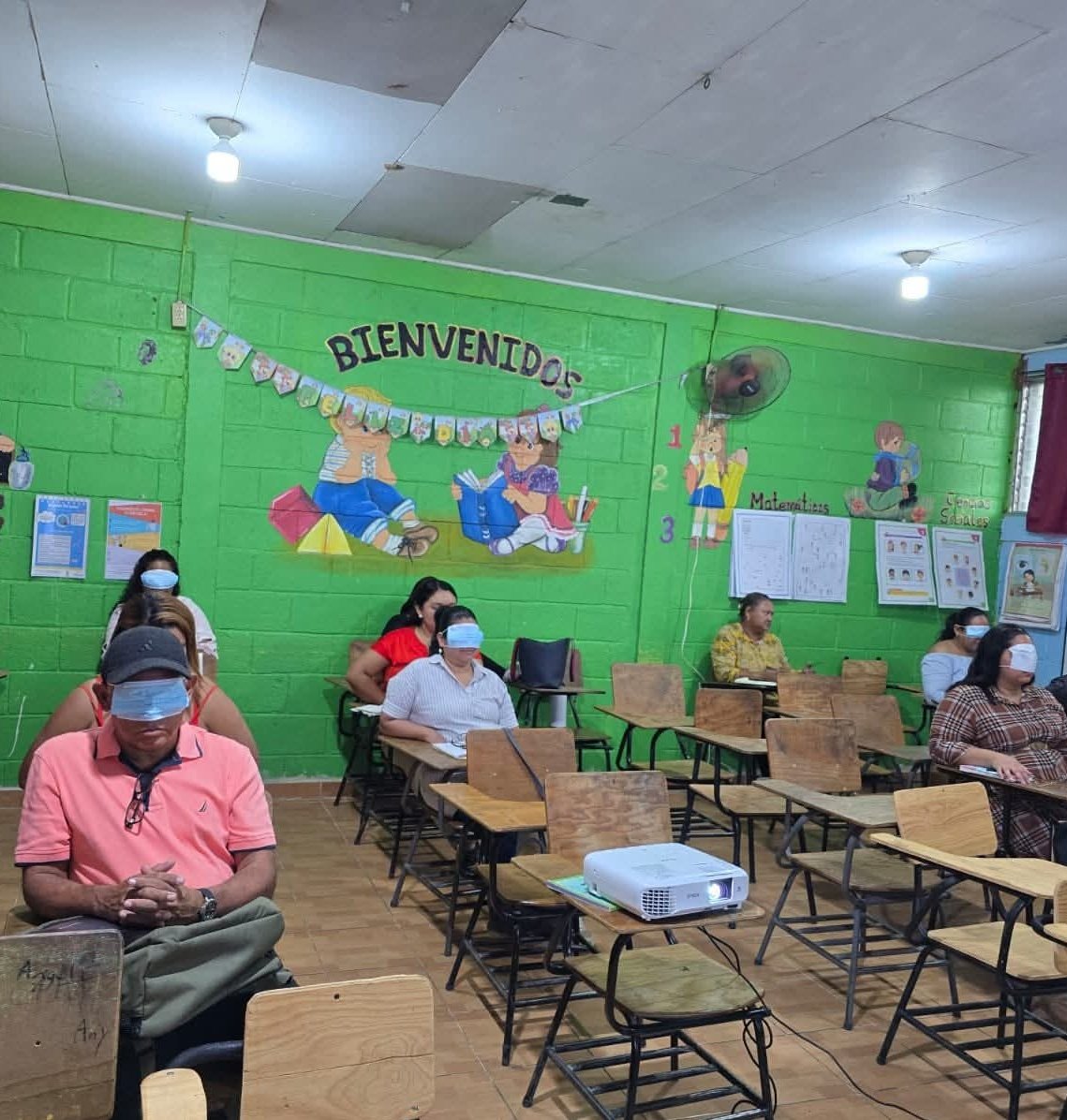 Honduras Out Of Context (@hondurassincont) on Twitter photo 