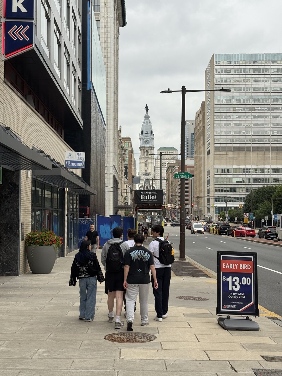 zeek_val's tweet image. made day 2 of philly lan with freezing cold AC blowing on me the whole day
2-0 rice and cra*kers
2-0 burger boyz
2-1 alliance guardians