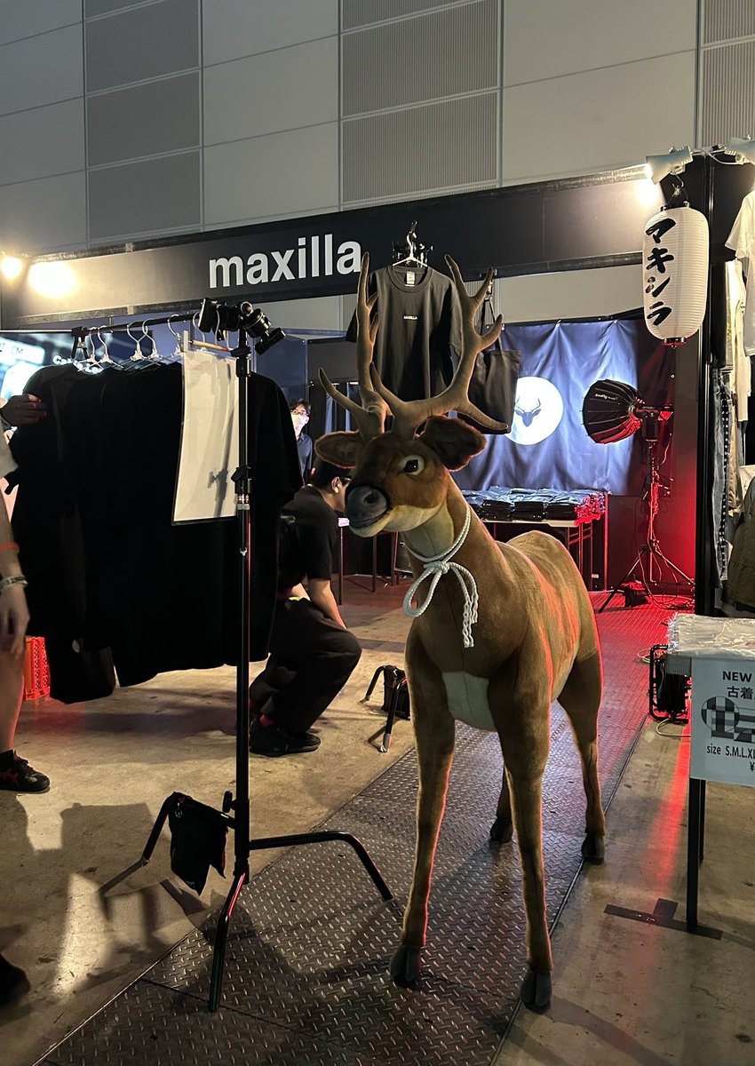 maxillajp's tweet photo. ◥◣________◢◤
#NEWHORIZONFEST
◢◤ ̄ ̄ ̄ ̄ ̄ ̄ ̄ ̄◥◣
始まりました🔥
#maxilla ブースもオープンしてます🦌💫
みなさまお待ちしております! https://t.co/kXio2JngAQ