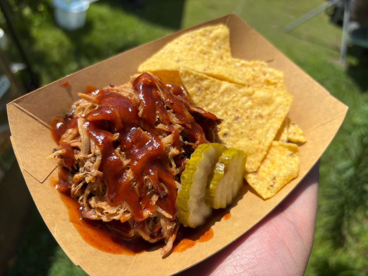 🍖Yumaboy’s BBQのスペアリブ🇺🇸
"JAPAN BBQ Championship"で準優勝した実力派！

先日、出店先にお伺いして食べてきました！
スペアリブの断面の美しさ✨
プルドポークもとってもおいしかったです🎶

10月に“ポークトーバーフェス in NAGOYA”開催も決定！
どうぞお楽しみに！

#SOF778 
#NiceToMEATYou