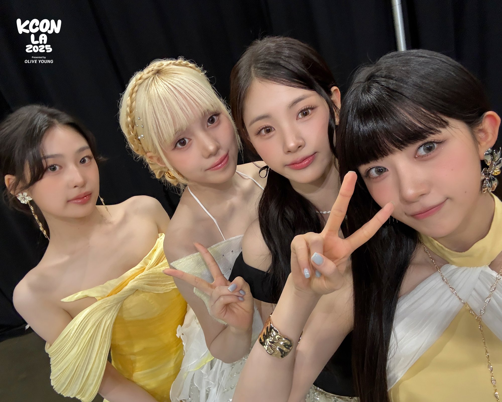 GxT9PCJaIAI6J51?format=jpg&name=large