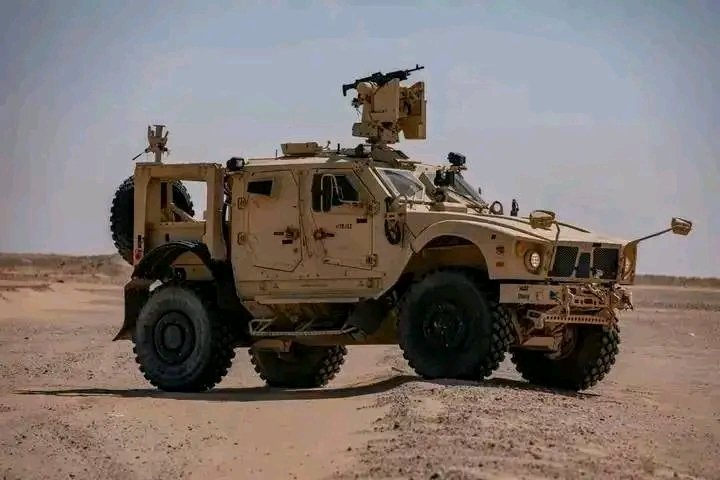 The 142nd Division Sustainment Support Battalion conducted an exceptional mounted live-fire training exercise at Camp Buehring, Kuwait. This rigorous training is designed to sharpen our Soldiers' combat skills, enhance their tactical proficiency, and reinforce their operational
