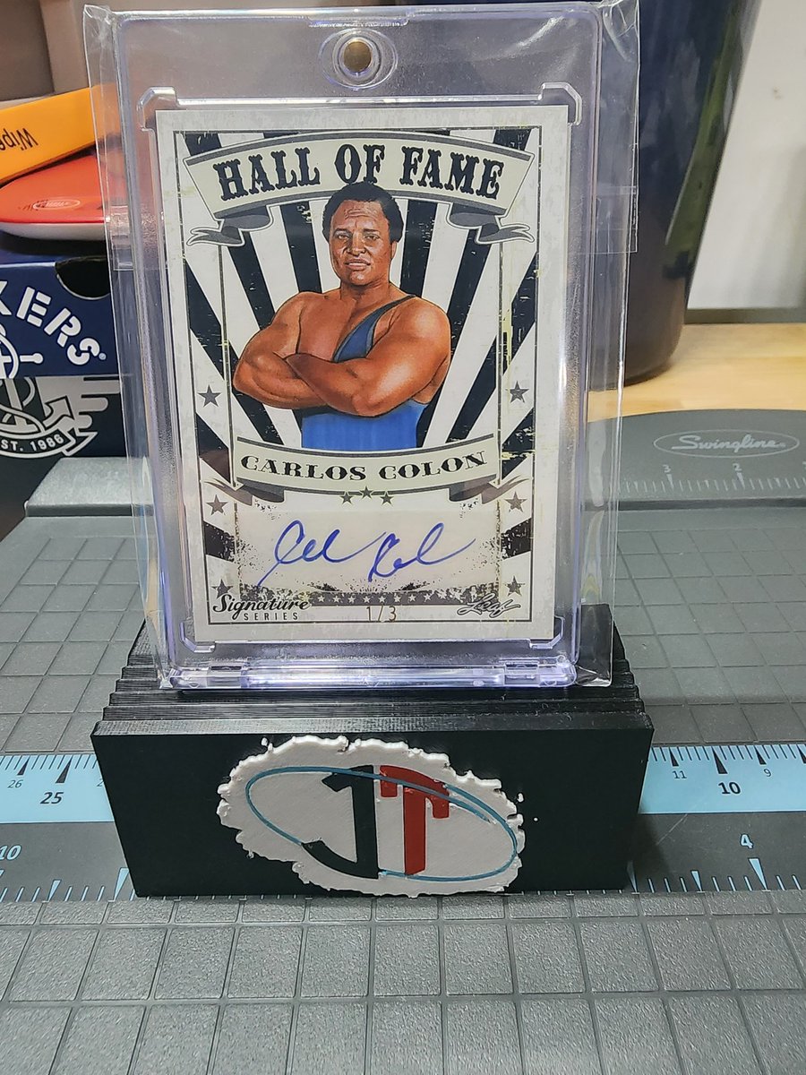 TheRealJovanie's tweet photo. Lucky enough to secure this card from Ryan over at Wrestling Memorabilia Club.
#carloscolon #26timechampion #2016leaf #wwc #acrobatadepuertorico #wwehalloffame #2014wwehof #carlitoscolon https://t.co/1JdahcWHJ4