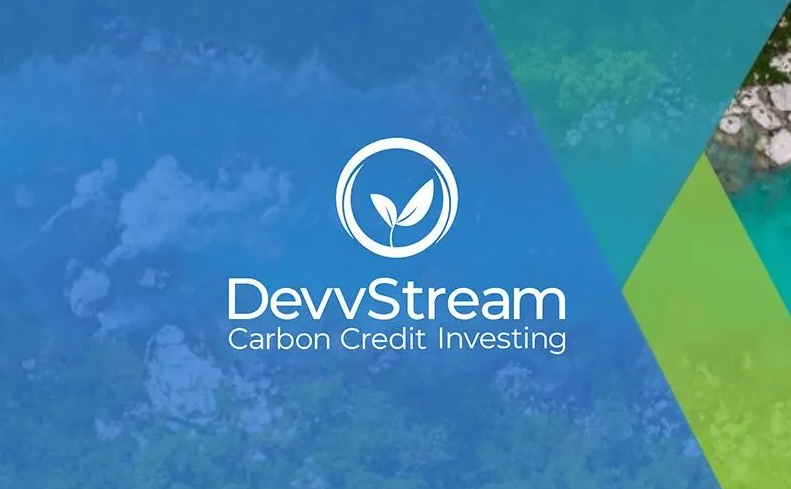 ismeidyfinanzas's tweet photo. CLIMATE GIANT ENTERS CRYPTO!

#DevvStream Invests $10 Million in #Bitcoin and #Solana for Treasury and Carbon Tokenization

Is the Merger Between Sustainability and Blockchain Accelerating?

DevvStream Corp. (DEVS), a Nasdaq-listed carbon management company, has taken a bold step by launching its cryptocurrency treasury strategy with a $10 million investment in Bitcoin and Solana.

This move follows previously raising $300 million through secured convertible bonds for the acquisition of crypto assets.

#CryptoNews #Crypto #CryptoMarket #Trader #trading #Cryptotrading #CryptoTips #CryptoSignal