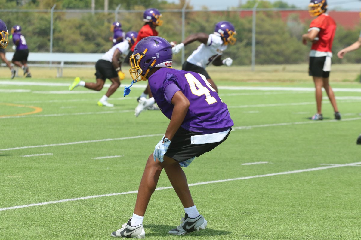 Dodge City CC Conquistadors (@goconqs) on Twitter photo 🏈Football | #GoConqs
<a href="/GoConqsFB/">Dodge City Football</a> back to it as they opened up fall camp...strap up the helmets & get to work #BurnTheBoats📸
📸Full Gallery: goconqs.com/galleries/foot… 🏈Football | #GoConqs
<a href="/GoConqsFB/">Dodge City Football</a> back to it as they opened up fall camp...strap up the helmets & get to work #BurnTheBoats📸
📸Full Gallery: goconqs.com/galleries/foot…