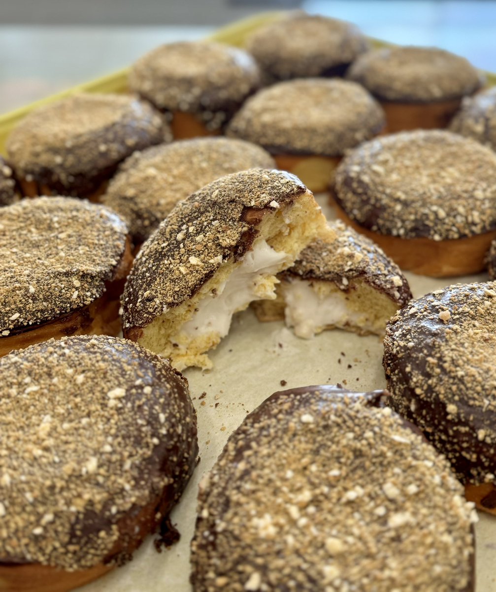 Greenbush Bakery tweet media