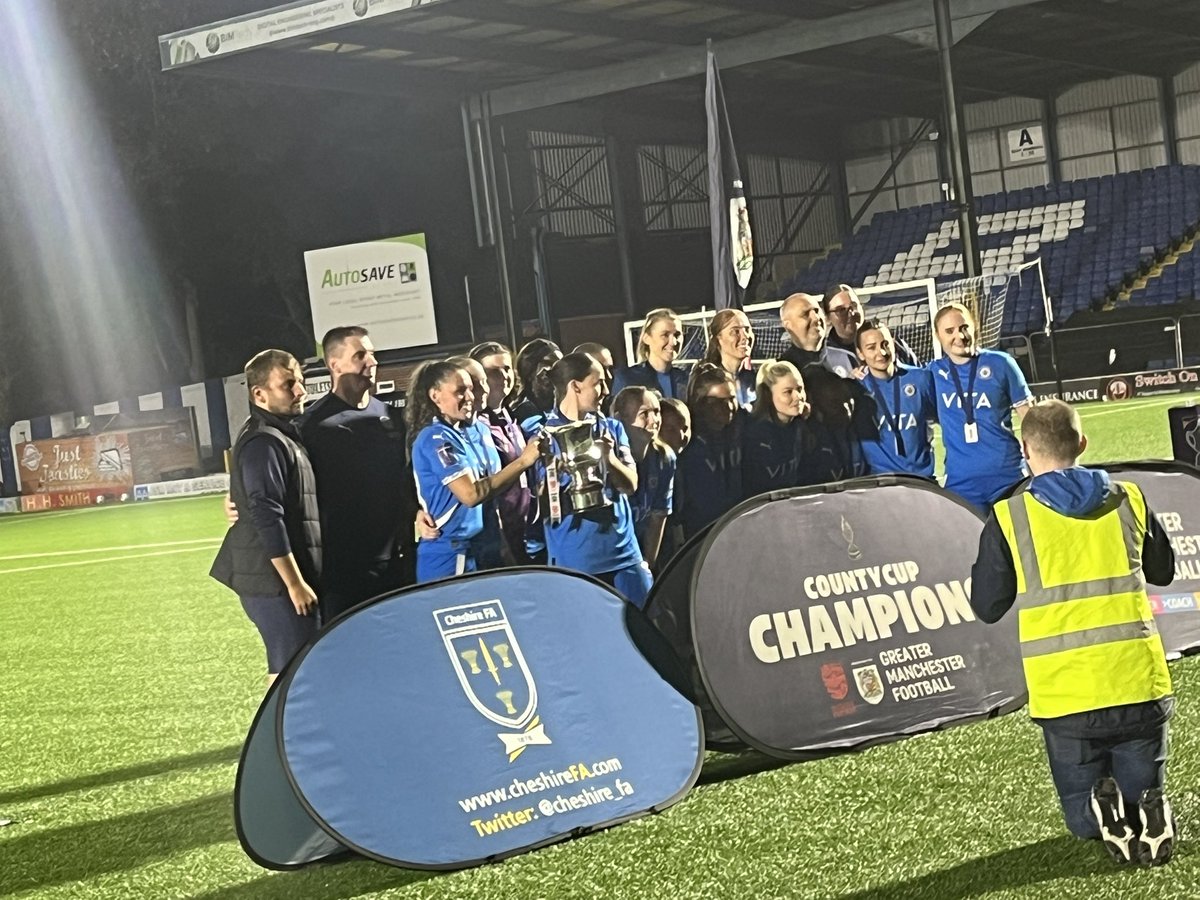 Super cup champions 🏆💙🤍🎩🏆 So proud of each and every one of you 🫶🏻