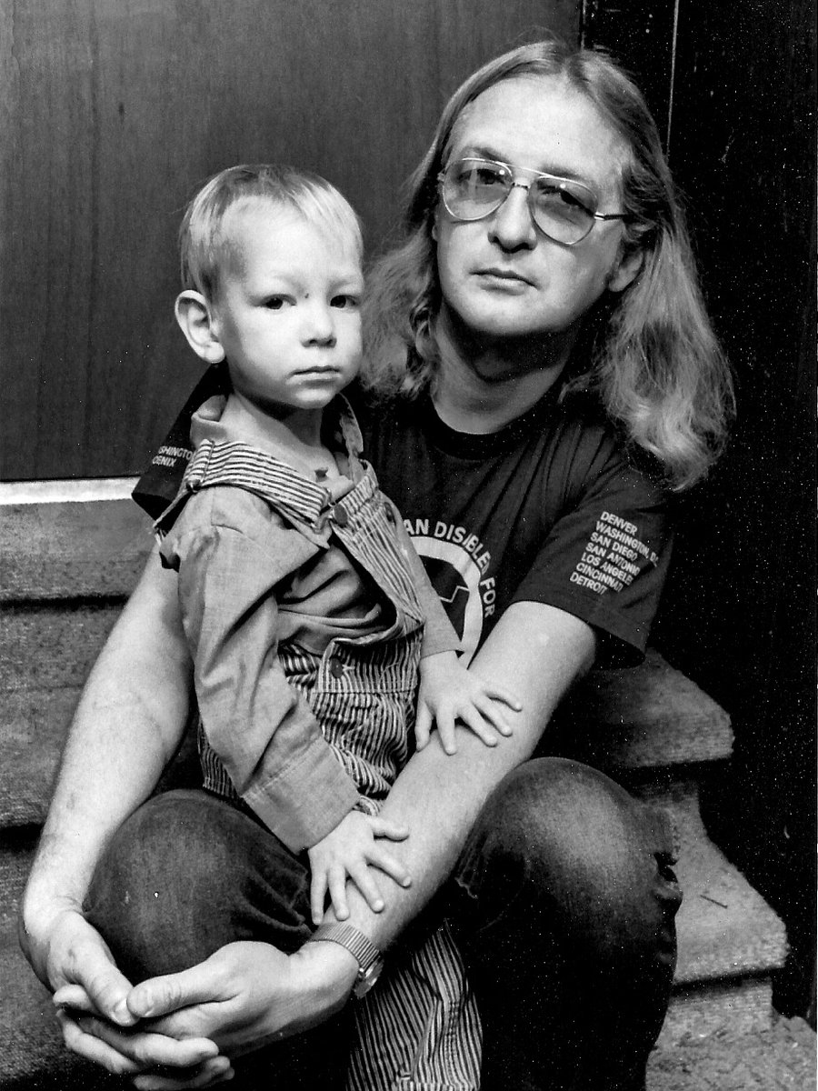 RideRTD's tweet image. We’re working hard to make lives better through connections—here’s what’s new:
1. Renaming of Civic Center Station
2. Digital Customer Relations expands hours
3. Join the fun Monday and support Colfax businesses
🔗 rtdden.co/3IUNTTZ
#RideRTD #TakeTransit  #3ThingstoKnow