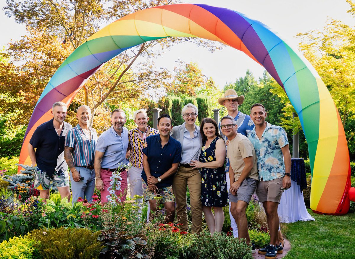 #Portland #Pride kickoff #fundraiser for <a href="/GovTinaKotek/">Governor Tina Kotek</a>! Let’s keep #Oregon a place for all! tinafororegon.com