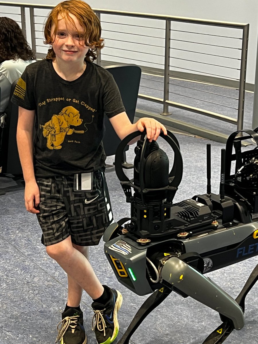 JohnStampBooks's tweet image. Take your kid to work day was a hit.

amzn.to/3JXQ9W1

#Parents #Parenthood #writerslift #READERS #BookTok #Writer #DeepCutBooks#mustread #booklovers #book #podcasts #booktwitter #bookrecommendations