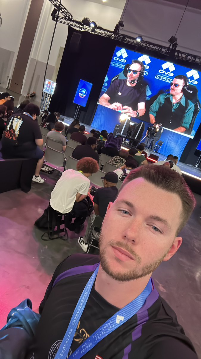WhitsFGC's tweet photo. I got 17th @Evo. Had an amazing run with the lighting god⚡️⚡️ lost to @RewindNV  3-1 and @BWoodTTV 3-2 in a final touch situation. Had an insane game 5 set to make it into top 24 against @Z33us_. Again thank you everyone and happy I could do this all with Raiden⚡️💙⚡️ https://t.co/EOkXiscVxq