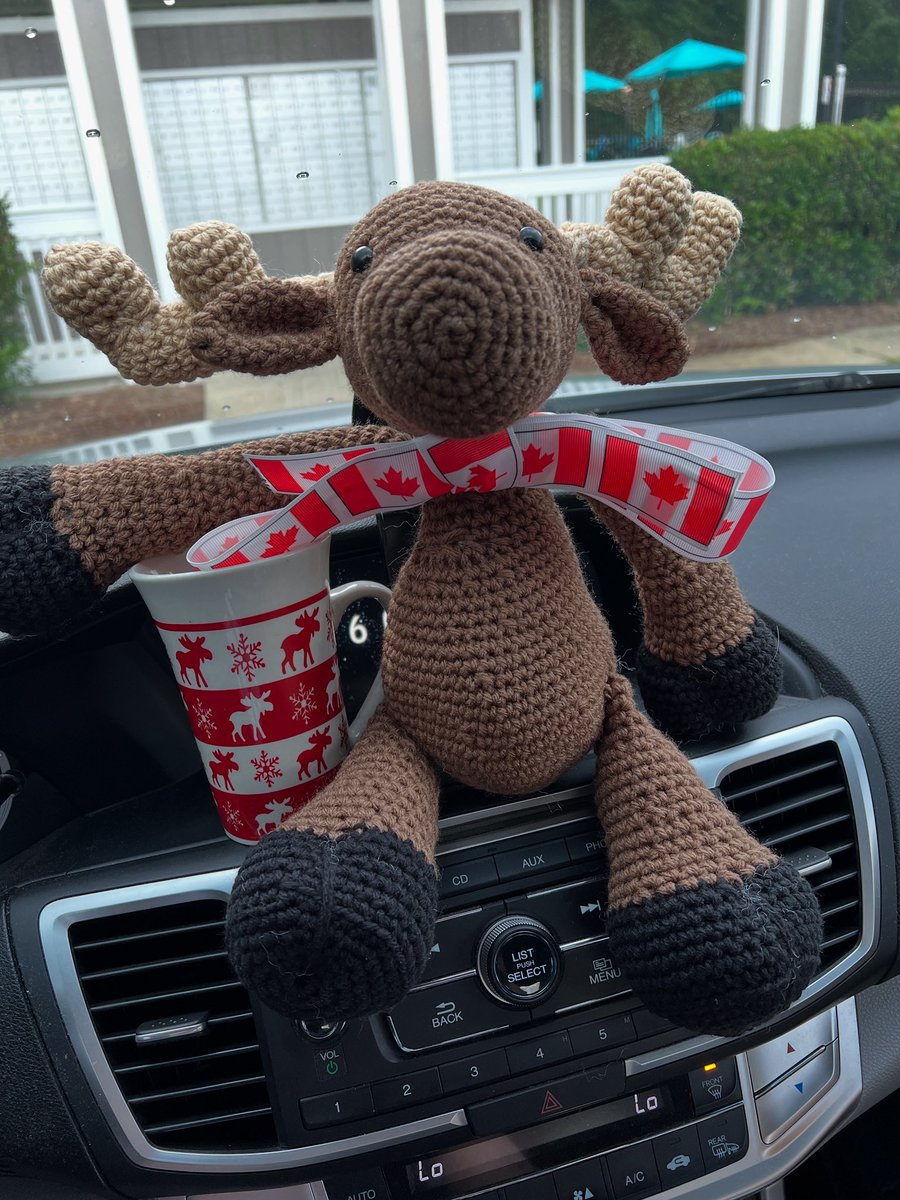 JeffOShields2's tweet photo. My 9th grade history teacher just made my summer! She not only shipped me a handmade crocheted moose (that she personally made!), but she included a #moose mug as well!
I ❤️ it!!!! Thank you!!! 🙏 🫎 🧶 🇨🇦 And notice the moose’s ribbon! #TeachersMakeADifference (Even After 42 years!!!!)!!!