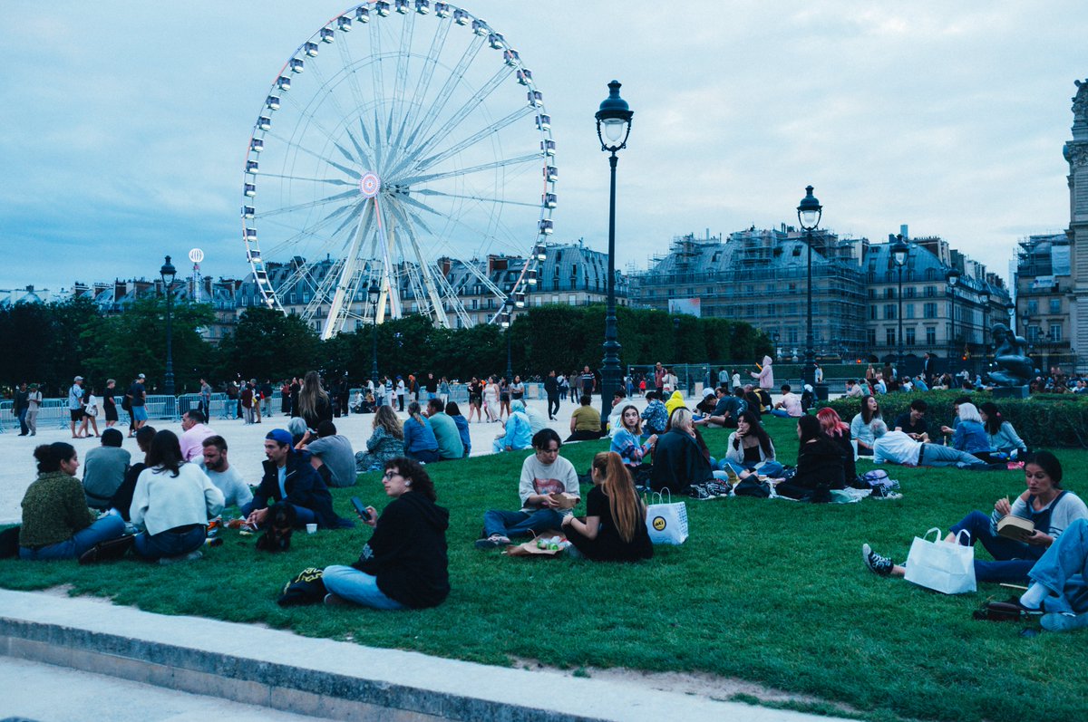 barucho_'s tweet photo. fotos de parís https://t.co/ryzf0FtMAA