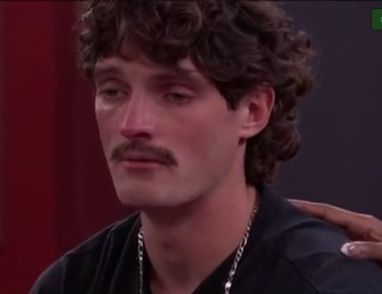 rbbq's tweet photo. Rylie to Mickey: I would never be fake. I love everybody. I love who god has made me, because you respect your neighbor more. I'd rather see you win in front of me. I would much rather see that.  #BB27 https://t.co/VU8nkFYd8c