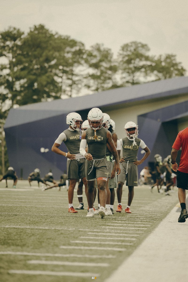 MajorLevell's tweet image. Year 3! K*** Everything! 🚨  #TribePride