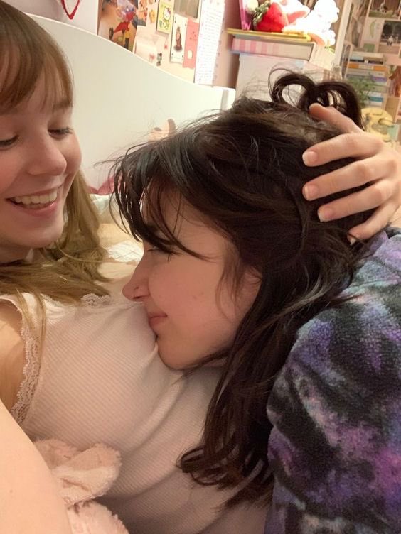 zqsapphicss's tweet photo. https://t.co/Tc08kpOCY2