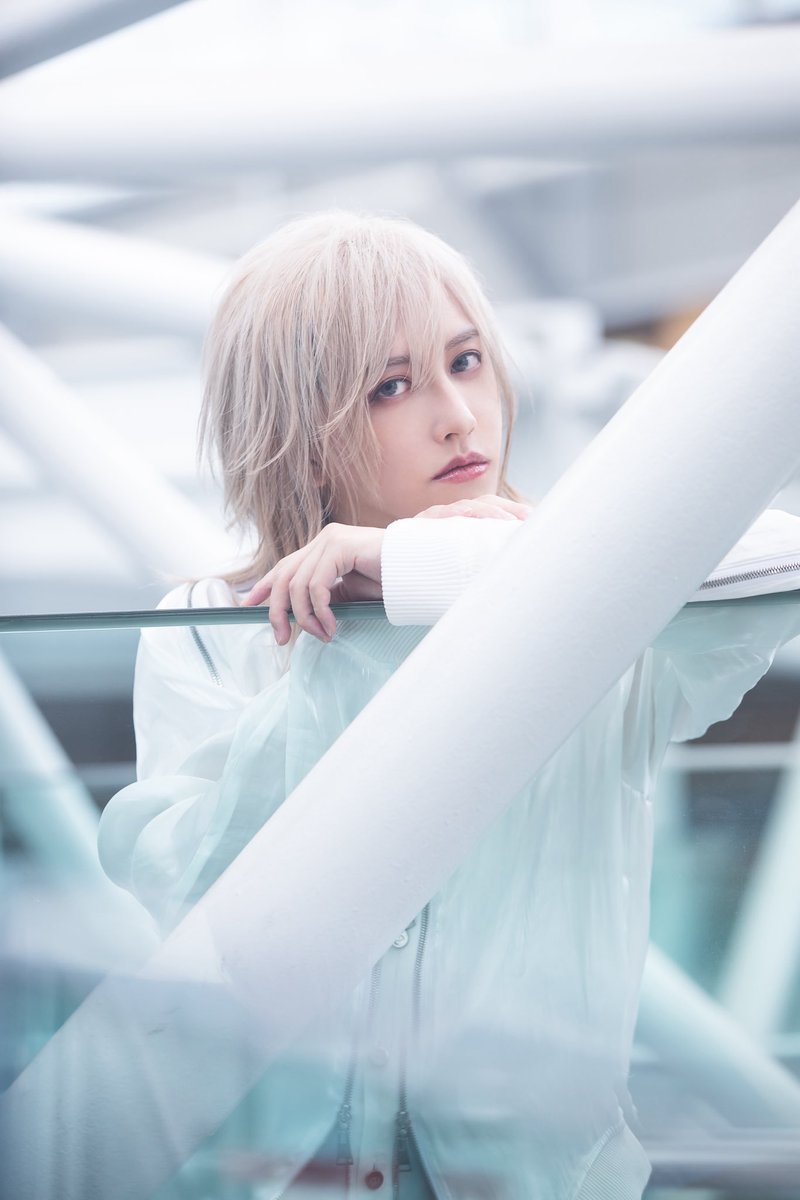 「By the way, it’s already passed, but it was my birthday!😈🎂」

「そういえば、過ぎたけど誕生日でした」