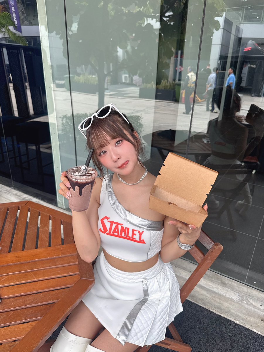 本日からsuperGT富士🗻！ 土日のスケジュールです！⬇️💖 土曜日の