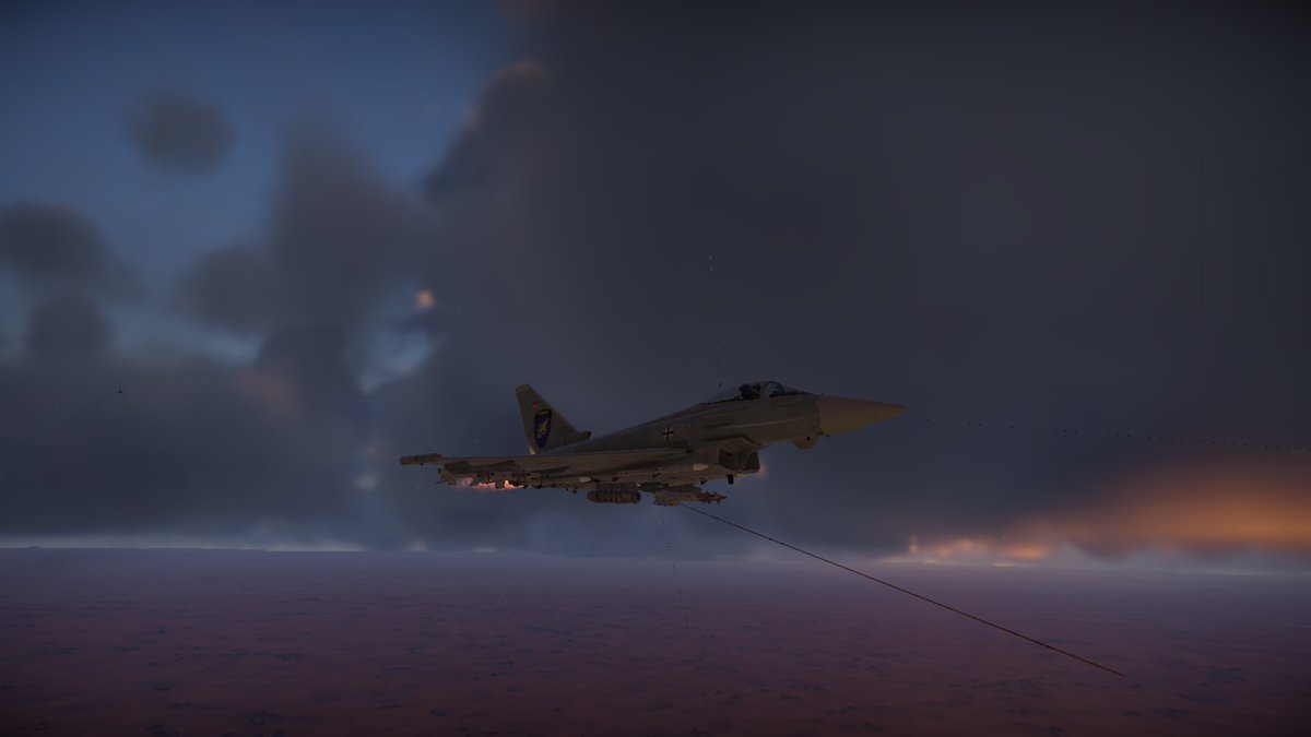 XogunTengu's tweet image. Bodennahe Jagd, ich flanke – Gefahr ist nah.
FOX-3 im Gepäck, doch ich spiele gemein,
Dogfight im Blut, das Flanken muss sein.
Schnittige Moves, Radar aus dem Spiel,
Du lockst auf mich? Dein Tod ist das Ziel.
Von TenguX75 🎧🔥
#tengux75 #ef2000 #warthunder
warthunder.com/en/registratio…