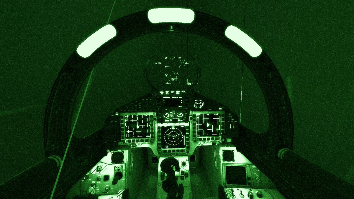 XogunTengu's tweet image. Bodennahe Jagd, ich flanke – Gefahr ist nah.
FOX-3 im Gepäck, doch ich spiele gemein,
Dogfight im Blut, das Flanken muss sein.
Schnittige Moves, Radar aus dem Spiel,
Du lockst auf mich? Dein Tod ist das Ziel.
Von TenguX75 🎧🔥
#tengux75 #ef2000 #warthunder
warthunder.com/en/registratio…