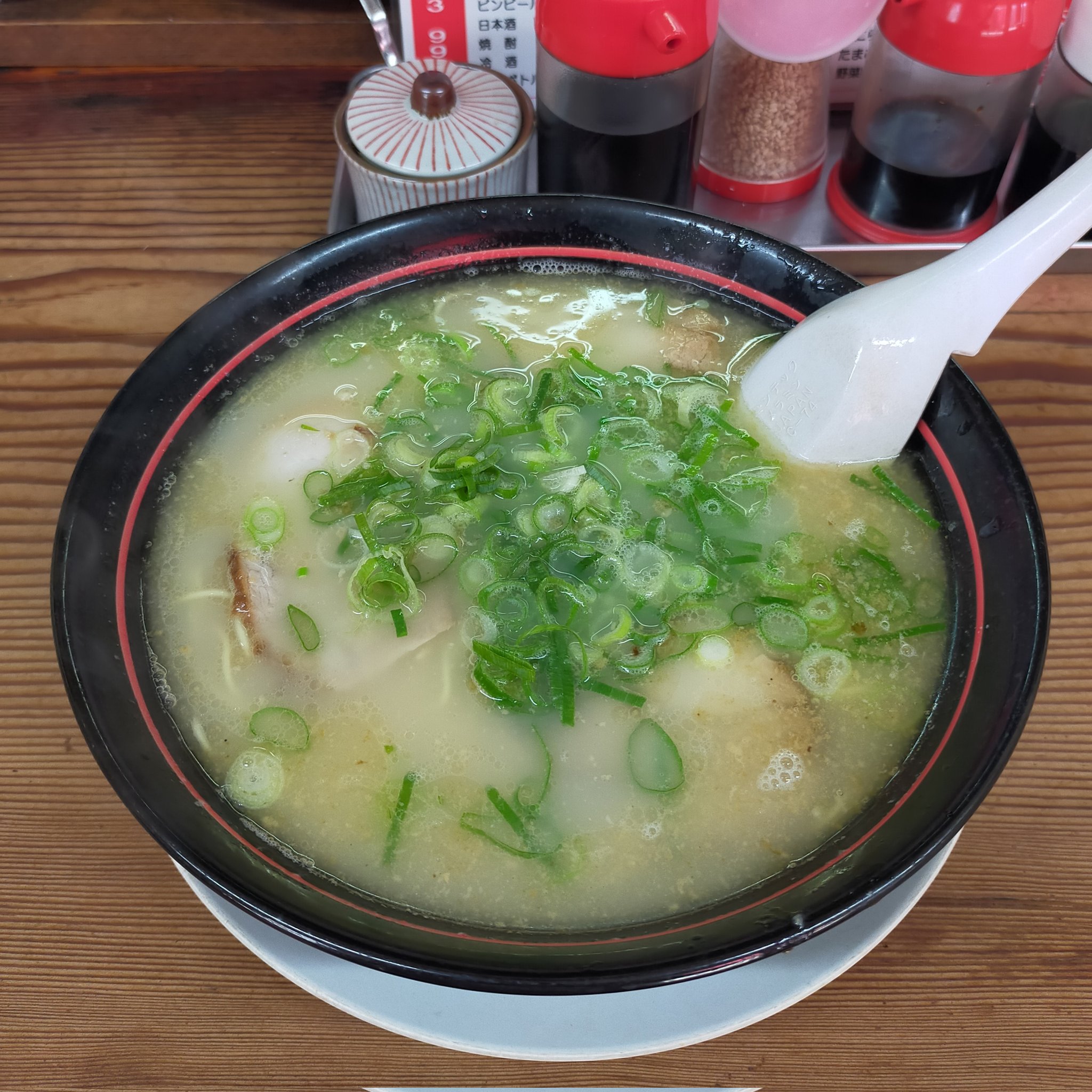 値下げしました❗️斑唐津香炉 黒唐津六寸皿 | 健太郎窯