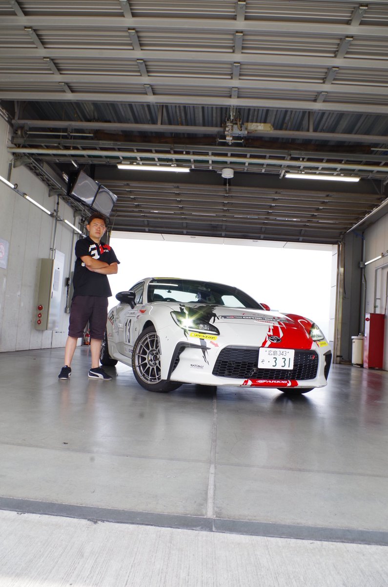 okanchan07's tweet photo. 9/6-7に行われる
GR86/BRZCup富士大会に参戦します。
なかなか練習には行けないので、シュミレーターなど活用してトレーニングをしています!
最低でも10位以内で😤
応援よろしくお願いします!
#GR86BRZCup
#TzFactory #戦Bob無双 #Kwins
#WINMAX #GIA新潟国際自動車大学 https://t.co/ubGQA0yUII