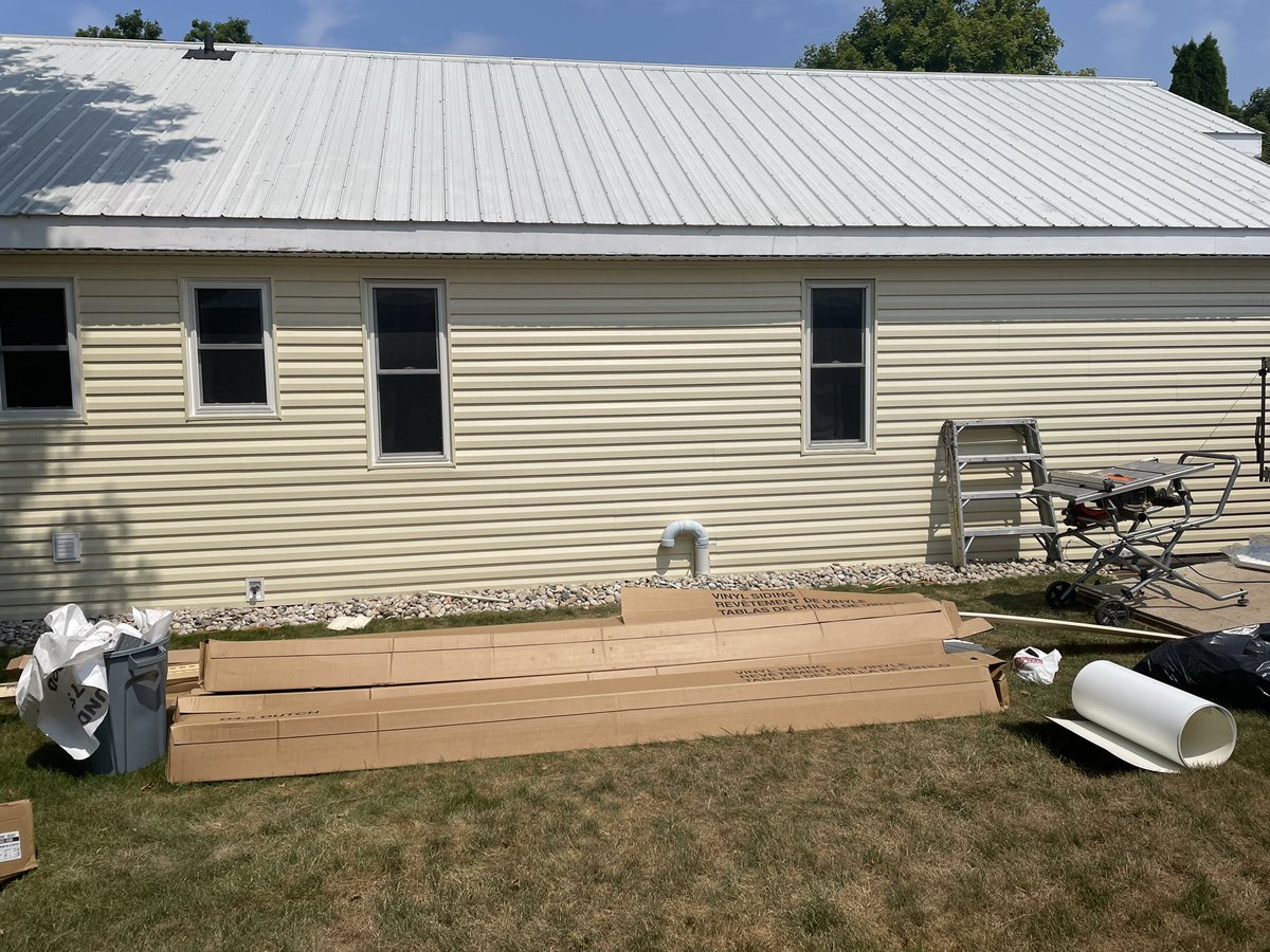 John Divinski tweet media