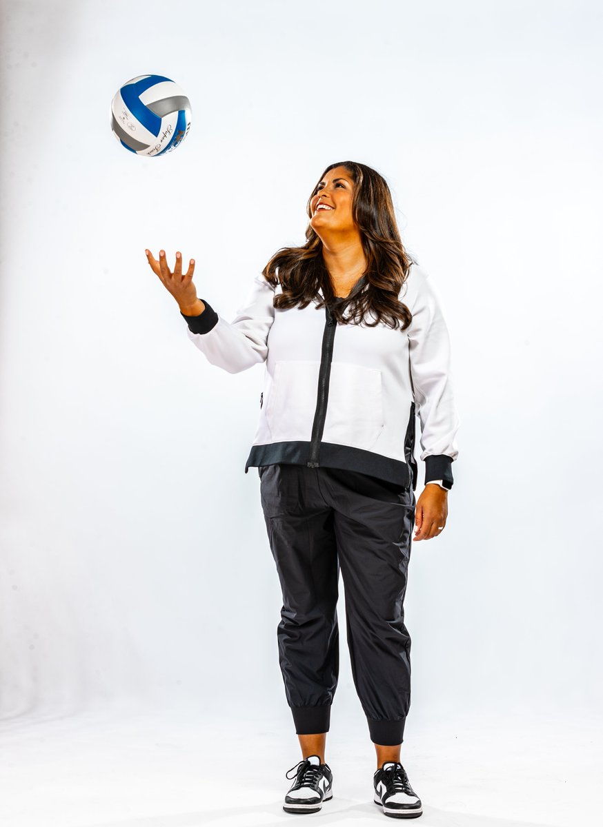 EKU Volleyball (@ekuvolleyball) on Twitter photo Happy Birthday to our program leader.
Hope you had a great day <a href="/EKUCoachBazzani/">Johnna (Fouch) Bazzani</a> ‼️ Happy Birthday to our program leader.
Hope you had a great day <a href="/EKUCoachBazzani/">Johnna (Fouch) Bazzani</a> ‼️