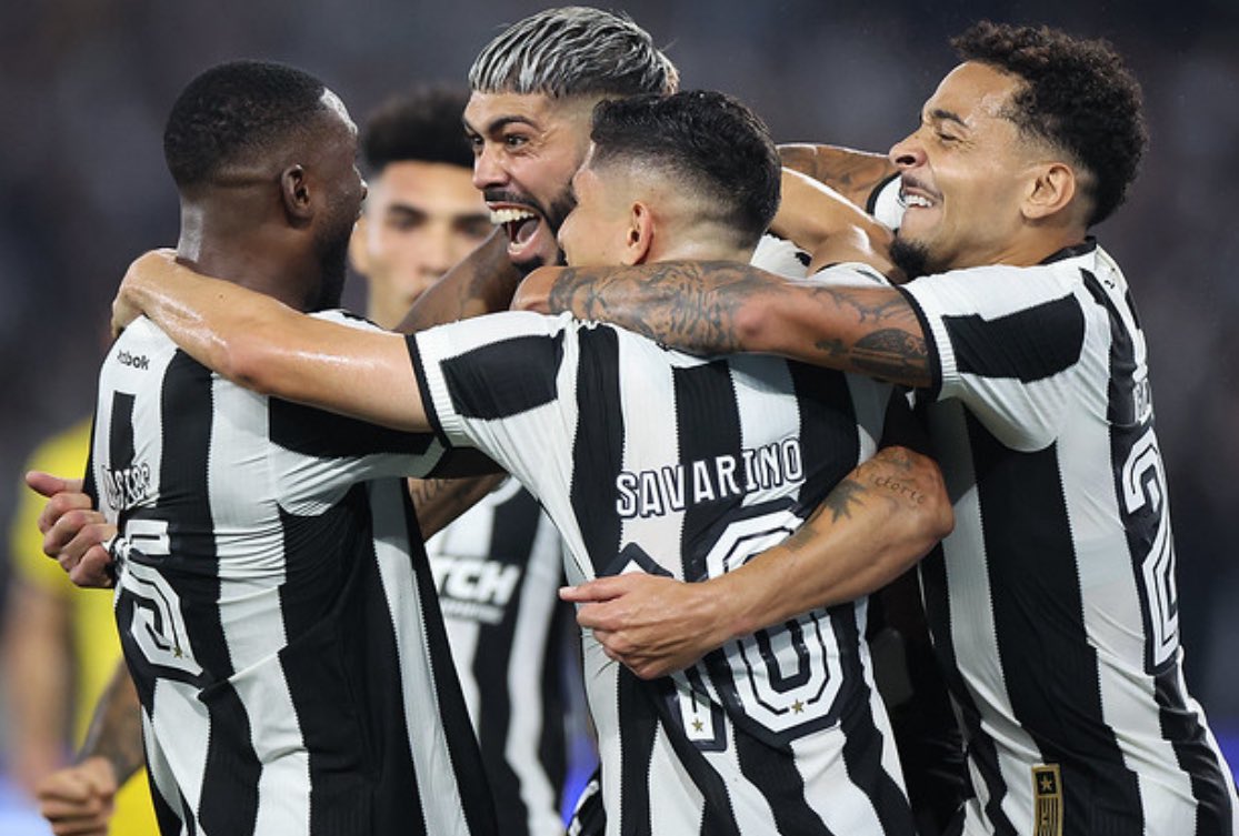 EspacoGlorioso's tweet photo. Botafogo 5x0 Peñarol foi o jogo com a maior catarse do Estádio Nilton Santos? https://t.co/jK1fCpj0u8