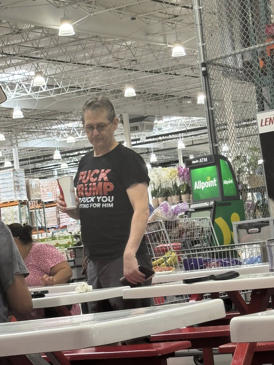 RachaelWare3's tweet photo. Whoever designed this shirt deserves a raise 💀
Say it louder for the people in the back:
 FUCK TRUMP — AND FUCK YOU FOR VOTING FOR HIM #Trump #Politics #AntiTrump #Resist #NoToTrump #PoliticalSatire #DarkHumor #TshirtDesign https://t.co/TChgUKWsnV