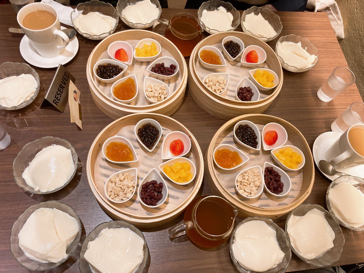 ちなみにこんな感じっすね
3杯食べたら元取れるくらいの値段だったので、その倍以上食べてる我々ほんまにやばいよね

#YUMAとPOPな朝を
#popjwave 
ネコズわいわい台湾ラジオ
ユウマ ニコラス