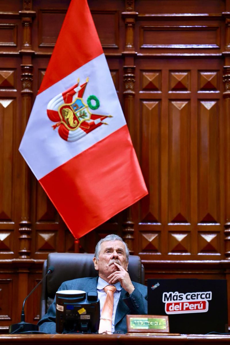 El Primer Vicepresidente del Congreso <a href="/Frospigliosi/">Fernando Rospigliosi</a> será la garantía de corrección y buen manejo en la mesa directiva. De eso estamos seguros. La <a href="/BankadaFP/">Bancada Fuerza Popular</a> actúa con responsabilidad institucional y nos quedamos para garantizar que ello sea así.