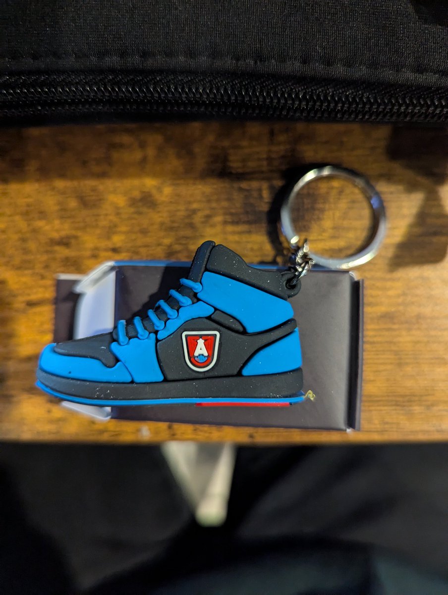 sneakerhead keychain