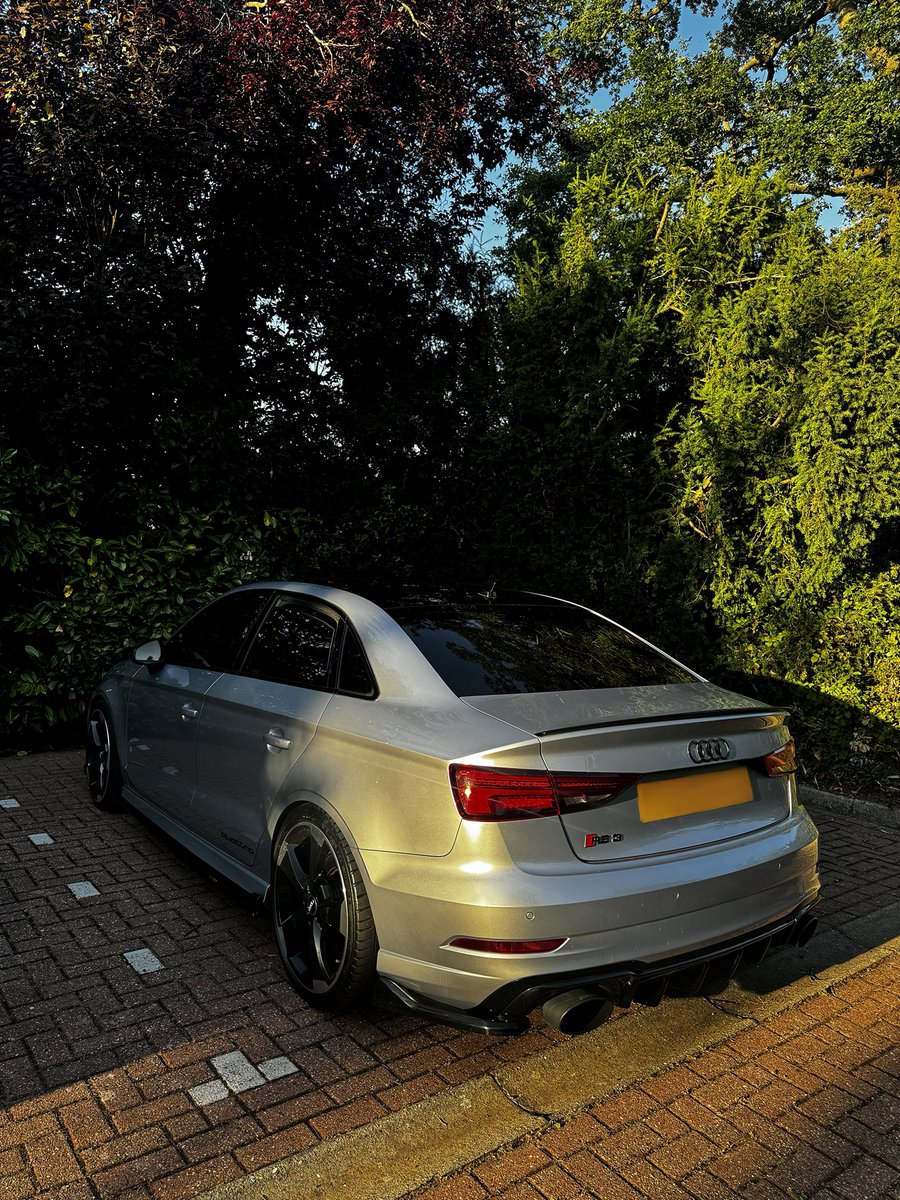 cruze tweet media