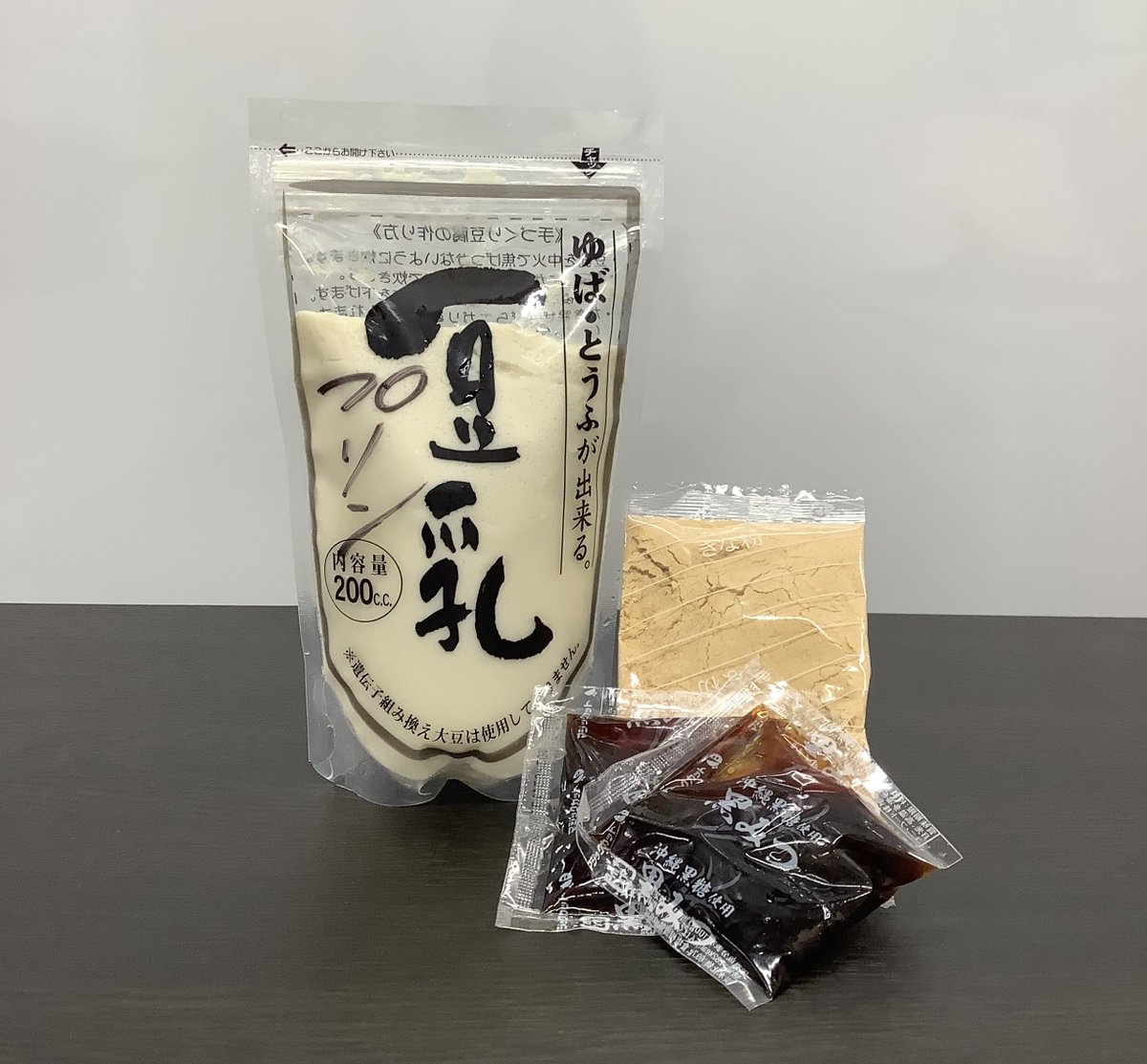 EeeE銚子2周年を記念して銚子電鉄外川駅から徒歩約5分の ＃榊原豆腐店