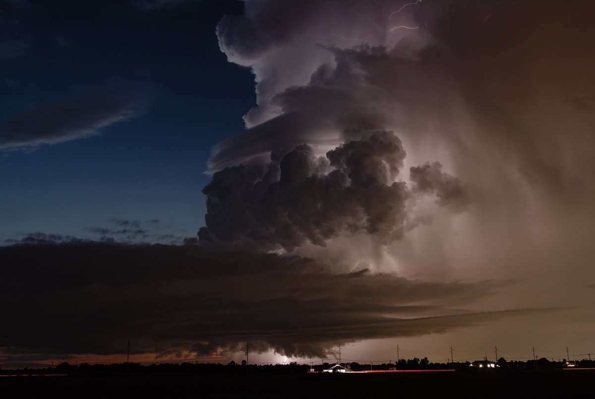 The radar vs. the shot. #okwx