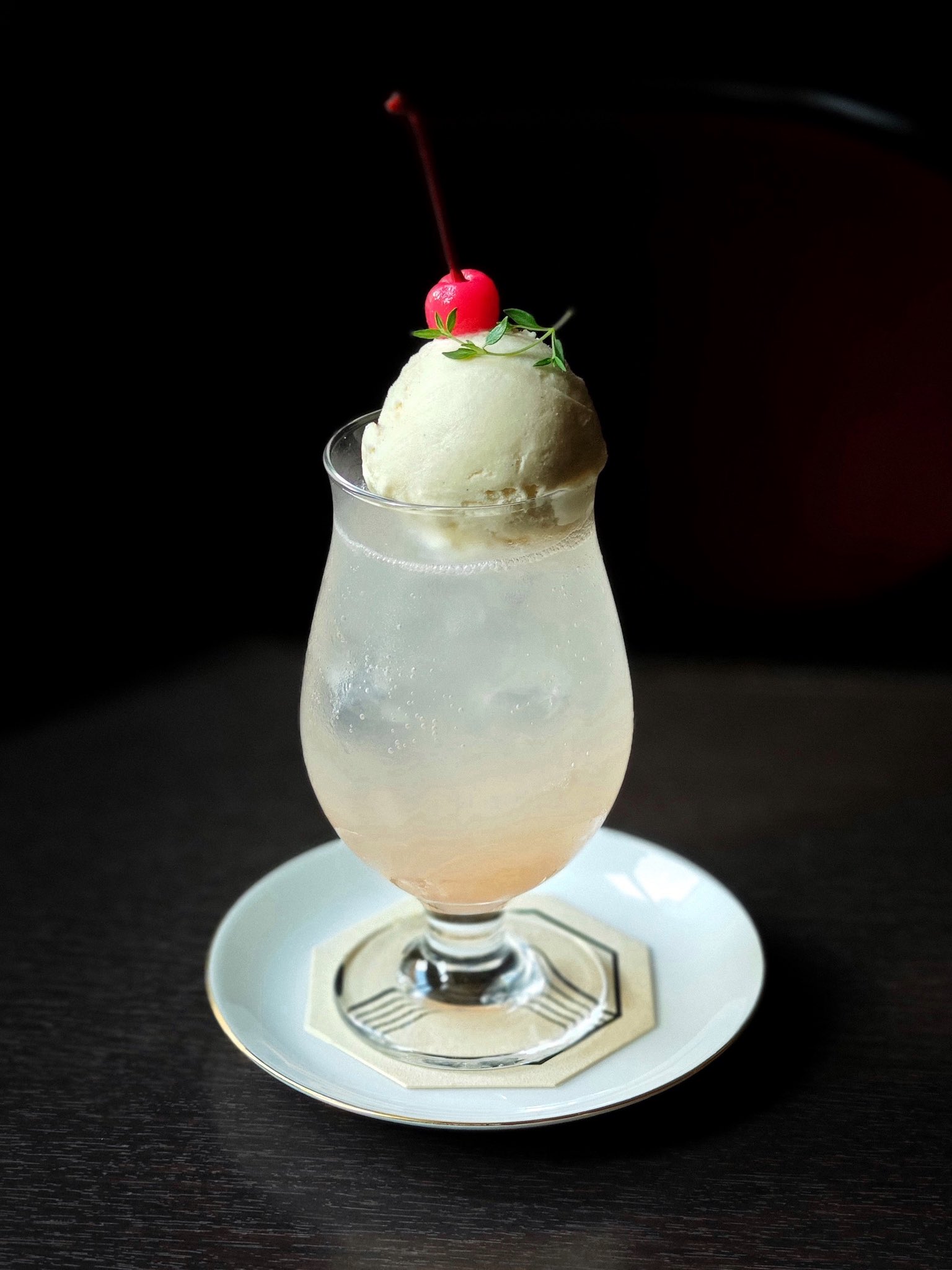 月の見える朝のクリームソーダ カフェ八角塔 on X: 