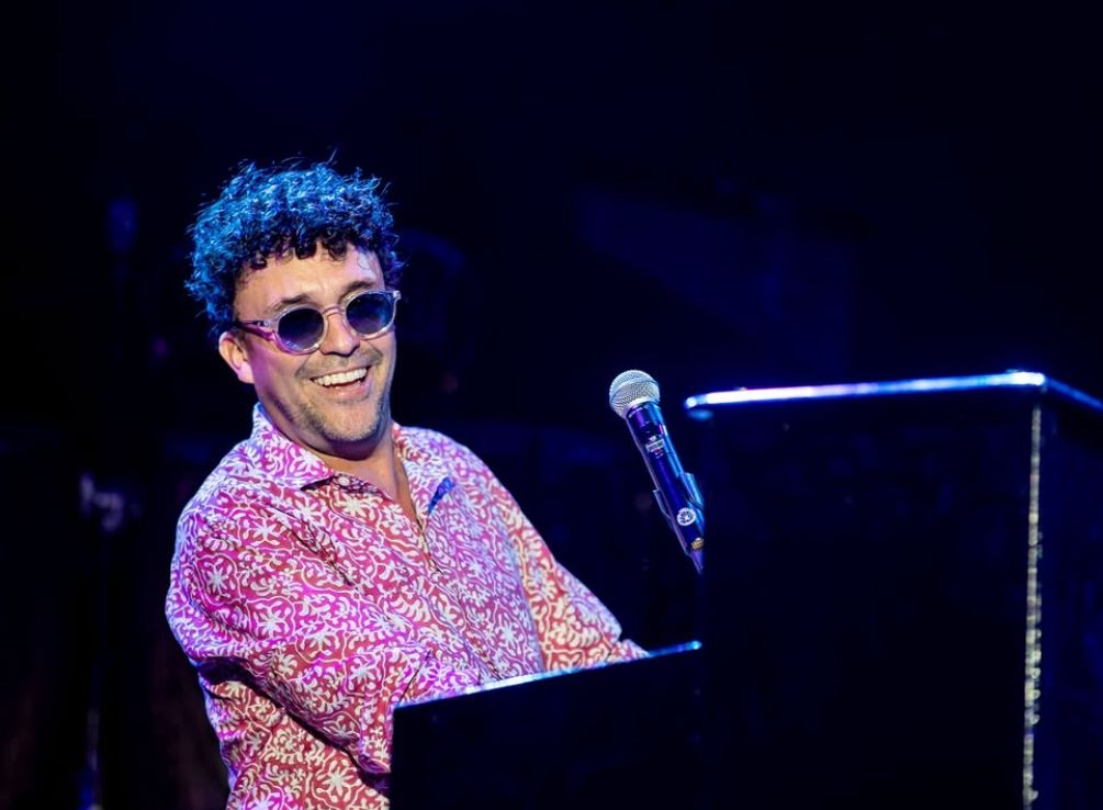 #Espetáculos I Andrés Cepeda lanza edición deluxe de Bogotá con tres nuevos temas junto a grandes artistas

Más detalles en el link
informativosta.com.do/2025/08/01/and… 

#deluxe #Bogotá  #artistas #Teleantillas10 #InformativosTA
