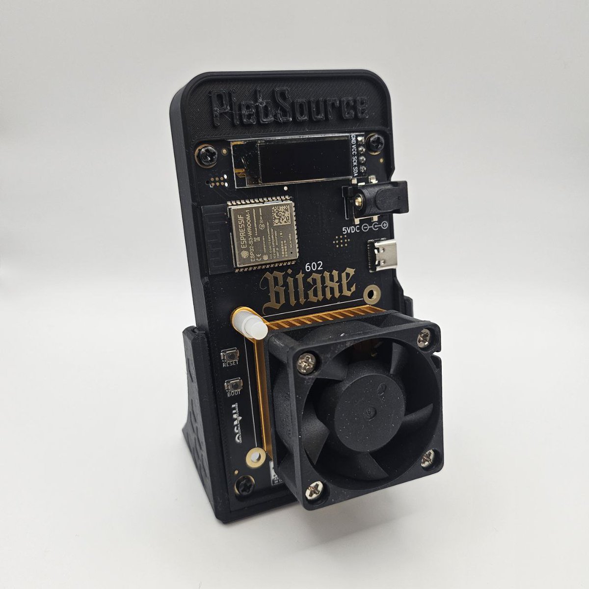 PlebSource (@plebsource) on Twitter photo Someone told <a href="/CryptoCloaks/">CryptoCloaks™</a> to do a Gamma Giveaway...
Maybe we got the same DM...
🚨🚨GAMMA GIVEAWAY🚨🚨
Same rules as always:
1: Reply to this tweet 💬
2: Follow <a href="/PlebSource/">PlebSource</a> ✅
3. HYDRATE 🥤
Winner will be randomly chosen on Monday 8/04 ⛏️
Power to the Plebs! Someone told <a href="/CryptoCloaks/">CryptoCloaks™</a> to do a Gamma Giveaway...
Maybe we got the same DM...
🚨🚨GAMMA GIVEAWAY🚨🚨
Same rules as always:
1: Reply to this tweet 💬
2: Follow <a href="/PlebSource/">PlebSource</a> ✅
3. HYDRATE 🥤
Winner will be randomly chosen on Monday 8/04 ⛏️
Power to the Plebs!