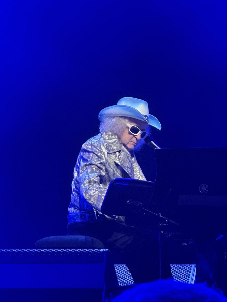 On voudrait que ça ne s’arrête jamais 🤩
Merveilleuse tournée 2025 🩷
On attend avec impatience la suite 😁🥰❤️
Tu étais trop beau ce soir 😍
<a href="/MICHELPOLNAREFF/">MICHEL POLNAREFF</a>