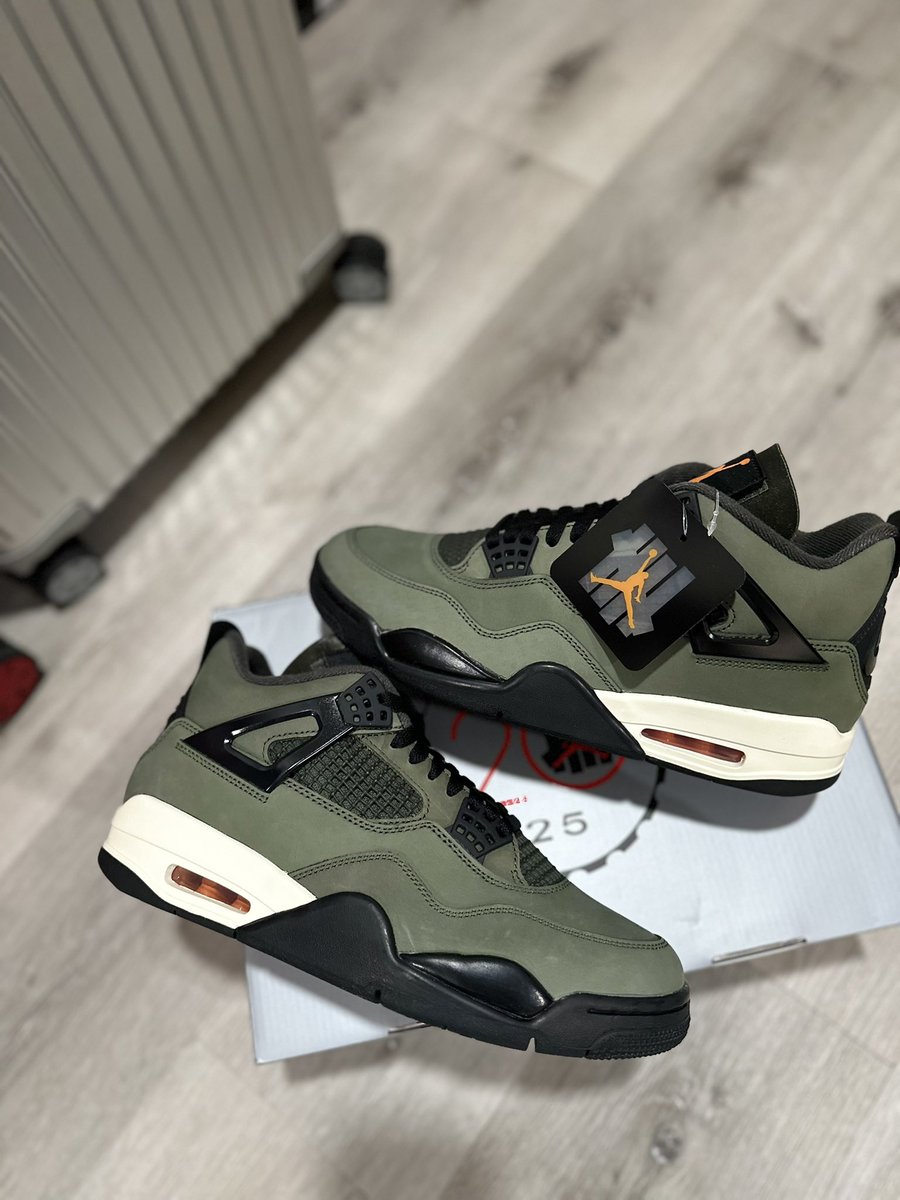 justtrh's tweet photo. Undefeated 4s 🪖💥 https://t.co/DmDWJr1f4M