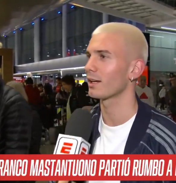 MadridXtra's tweet photo. 🚨 Franco Mastantuono: “I waited a lot for this day [to travel to Madrid]. I’m very happy.” @SC_ESPN https://t.co/usgenGtjT0