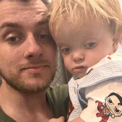 fourtwentyjake's tweet photo. #NewProfilePic https://t.co/uzCsXcpHXw