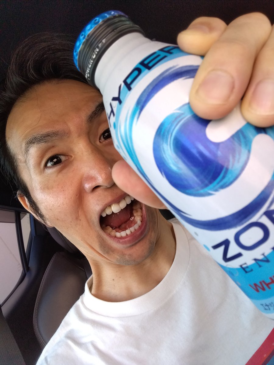 CrazyAge_h's tweet photo. さぁ、ぶっちぎるゼッ❢
#静電気の夜8 #電光石火一発座 #ZONeエナジー #whitepeace #座組は全員ぶっちぎッてる https://t.co/ar9yyVYKMK