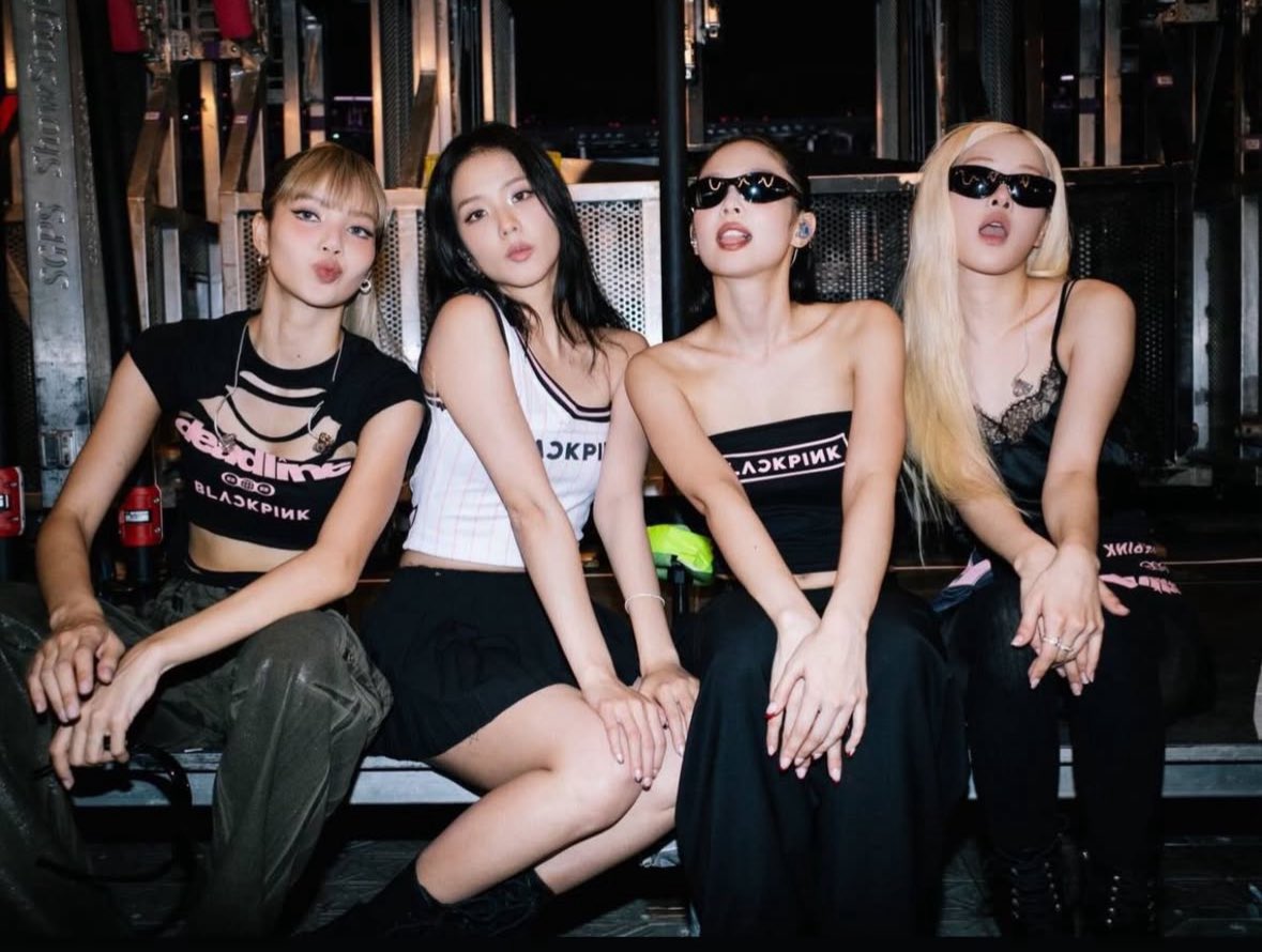 roseannepics's tweet photo. BLACKPINK https://t.co/FFb5OFFtDF