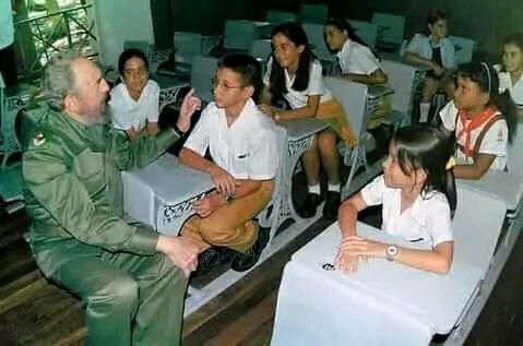 #Raúl sobre #Fidel "El más preclaro hijo de Cuba en este siglo, aquel que nos demostró que sí se podía intentar la conquista del Cuartel Moncada; que sí se podía convertir aquel revés en victoria."👇
#SanctiSpíritusEnMarcha