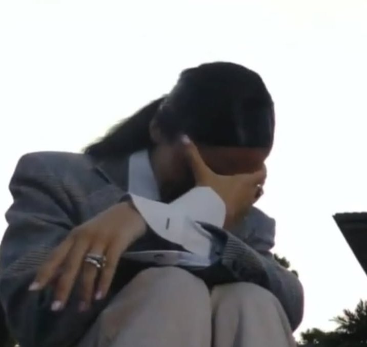 Mila🇨🇱 STREAM XD track 1 mine tweet media