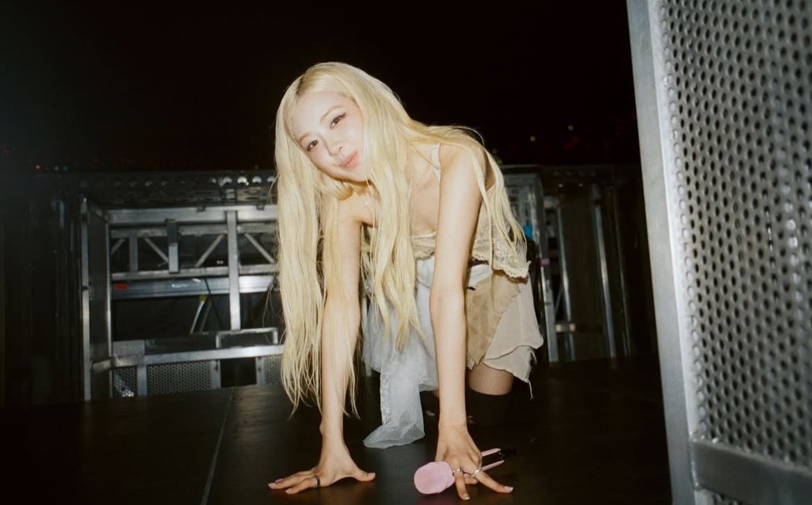 roseannepics's tweet photo. rosé ig story update https://t.co/iENarTXt64