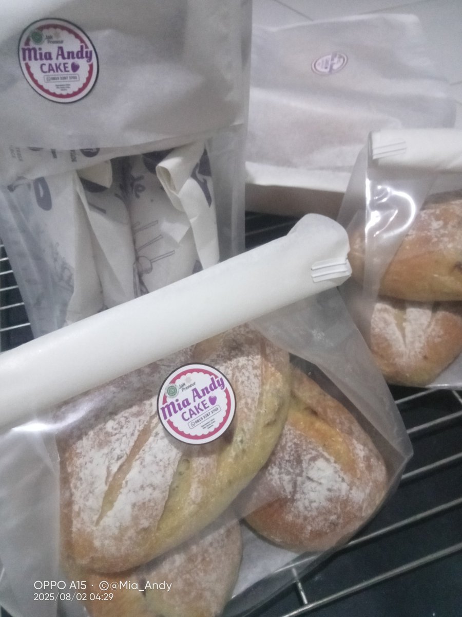 Alhamdulillah terimakasih yang sudah jajan di Lapak pagi ini,
Semoga semakin berkah dan banyak rezekinya 
Aamiin 🤲

*Soft sourdough 🍞